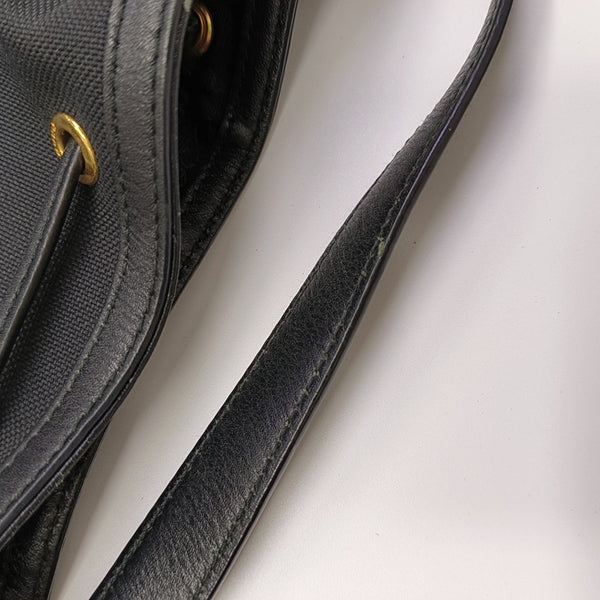 Duet Canvas Black