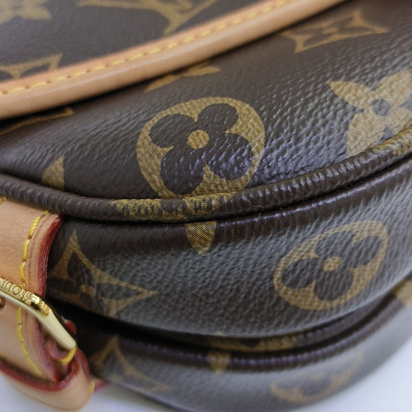SAUMUR BB Monogram Coated Canvas Brown