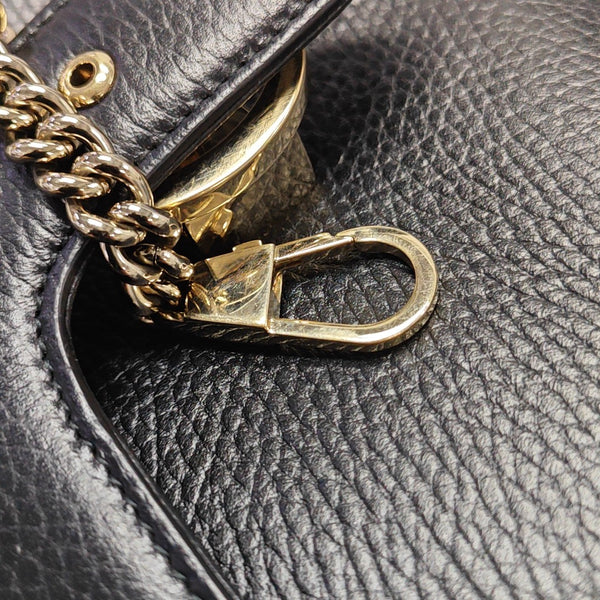 Interlocking G Large Calfskin Black