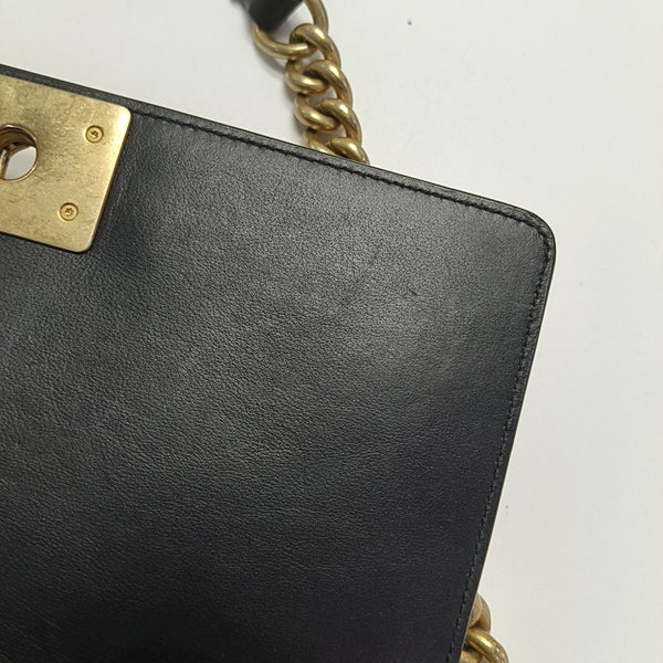 BOY CHANEL Medium Quilted Calfskin Black