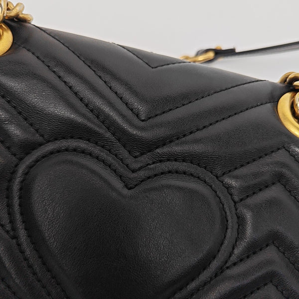 GG Marmont Small Quilted Calfskin Black