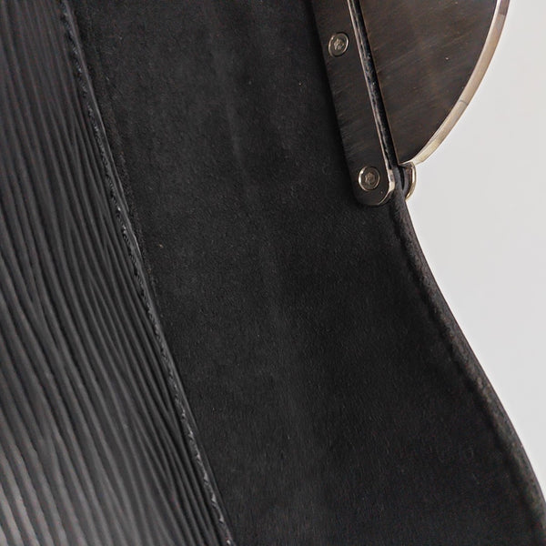 POCHETTE MONTAIGNE Epi Black