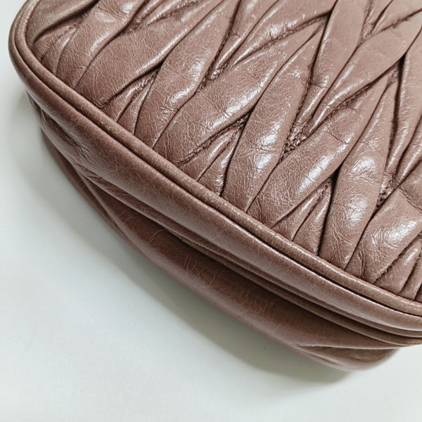 Matelassé Quilted Calfskin Brown