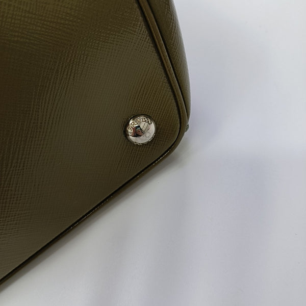 Saffiano Calfskin Tote Bag Large Green