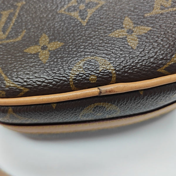 BOITE CHAPEAU PM Monogram Coated Canvas Brown