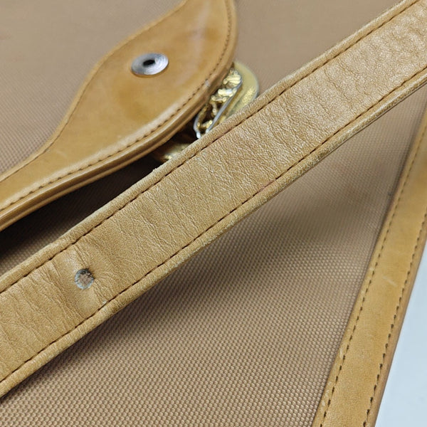 Canvas Beige