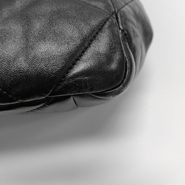 CHANEL 19 Large Quilted Lambskin Black