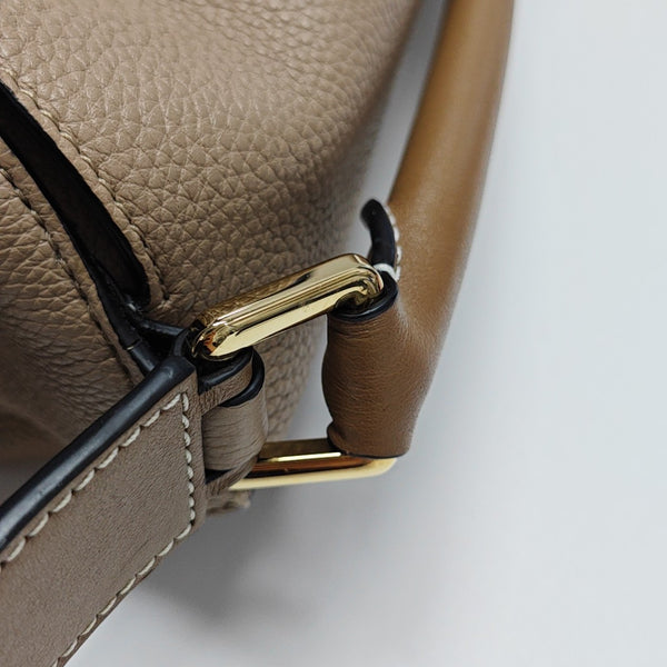Puzzle Medium Calfskin Gray