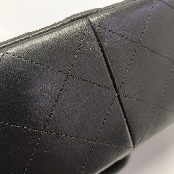 CLASSIC FLAP Jumbo Quilted Lambskin Black