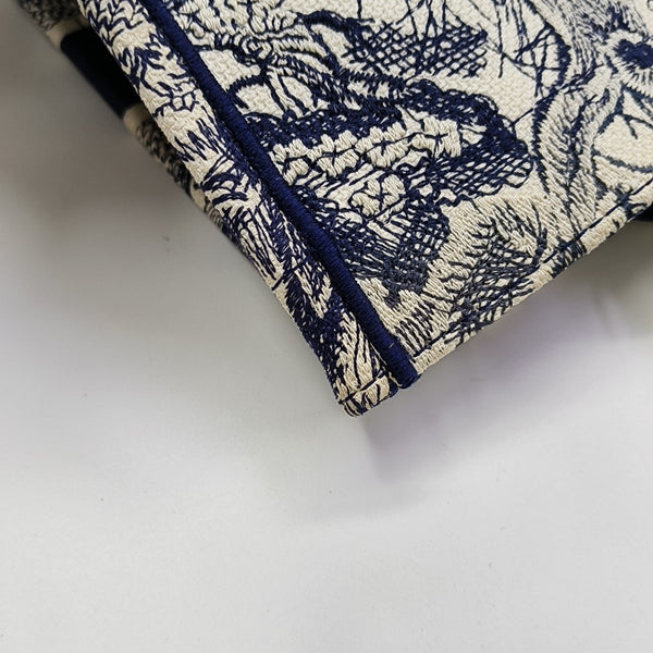 Book Tote Medium Canvas Blue