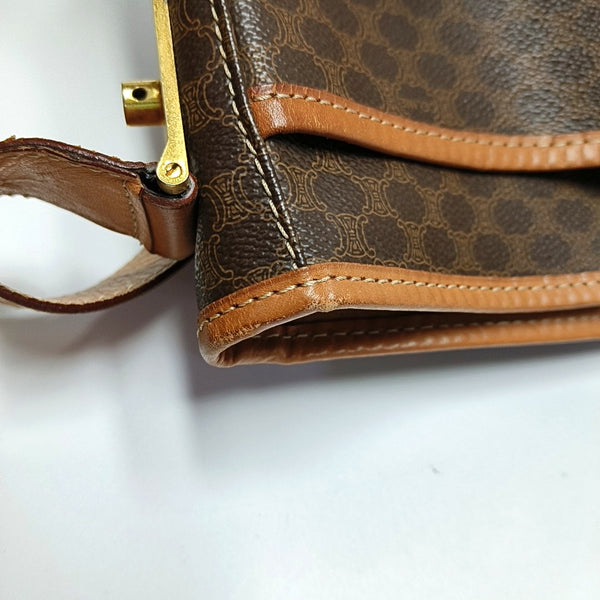 Coated Canvas Brown