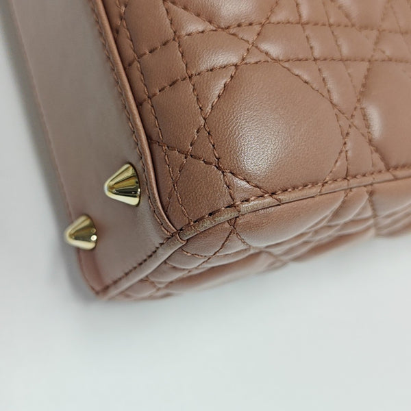 Lady Dior Small Cannage Lambskin Beige