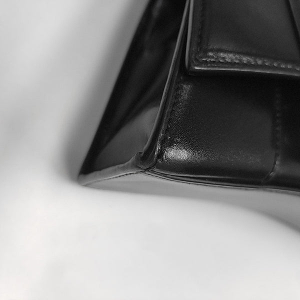 Hourglass XS Calfskin Black