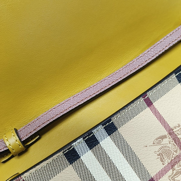Vintage Coated Canvas Beige