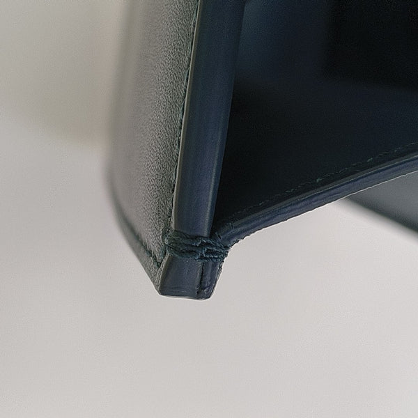 30 Montaigne Calfskin Blue