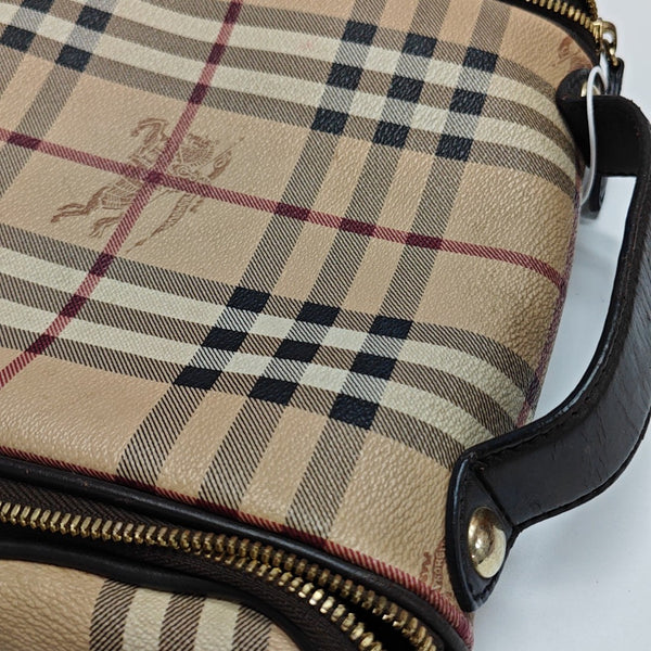 Bolso de lona revestida con asa superior beige