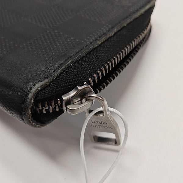 ZIPPY Damier Graphite Calfskin Black Wallet