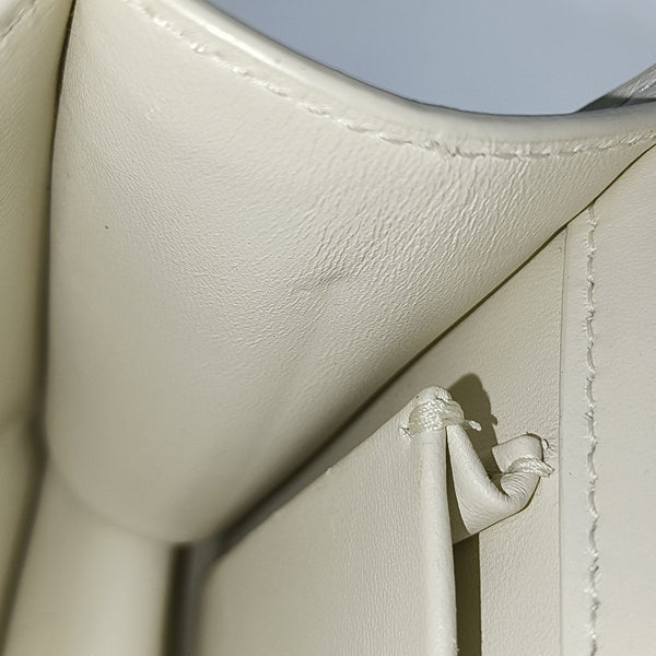 30 Montaigne East-West Mini Calfskin White