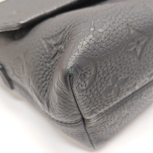 S-CAPE Monogram Calfskin Black