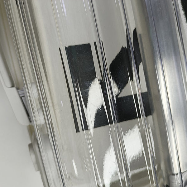 Special Material Luggage White