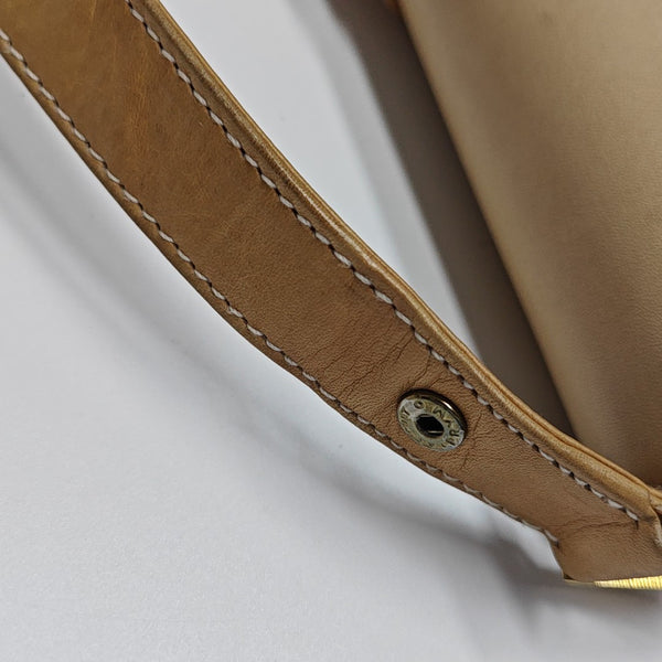 Stirrup Calfskin Beige