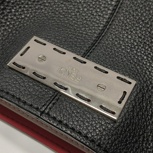 Peekaboo Medium Calfskin Black
