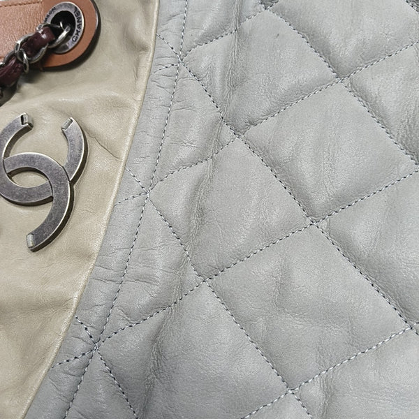 THE MIX Large Quilted Calfskin Gray