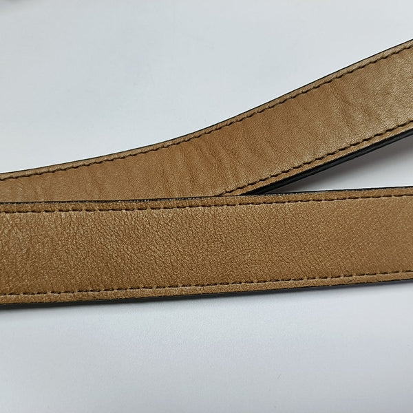 Canvas Brown