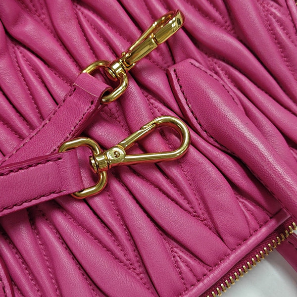 Avenue Quilted Lambskin Red