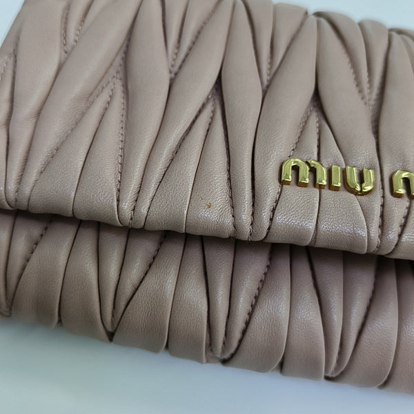 Quilted Lambskin Shoulder Bag Pink