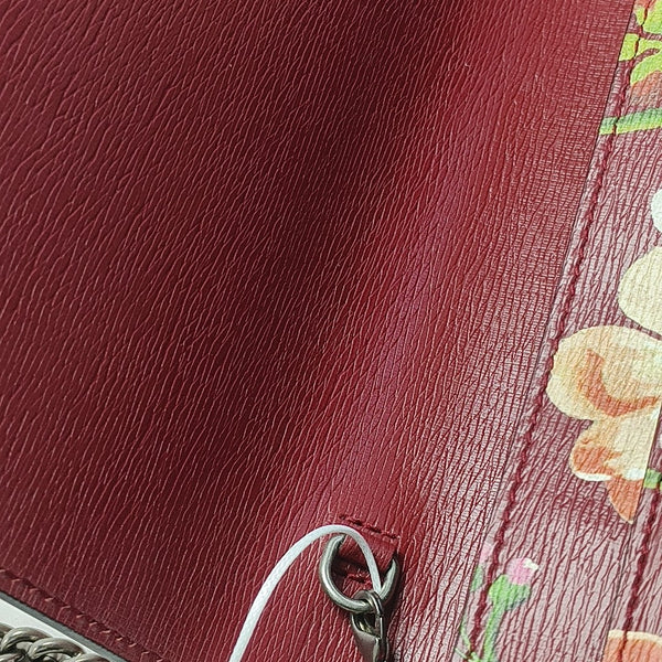 Calfskin Shoulder Bag Red