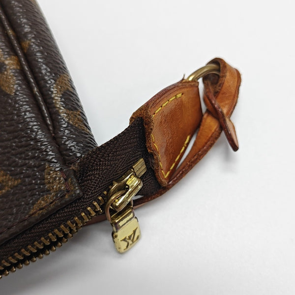 ACCESSOIRES Monogram Coated Canvas Brown