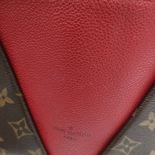 V TOTE BB Monogram Coated Canvas Red