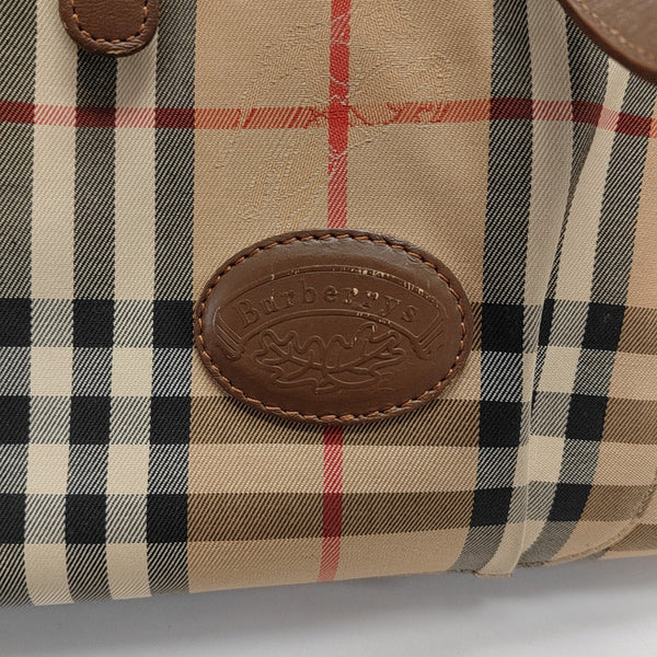 Canvas Medium Beige