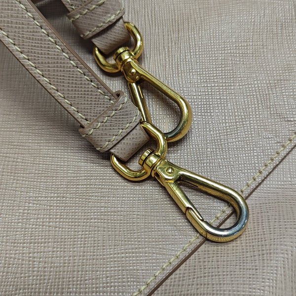 Calfskin Shoulder Bag Pink