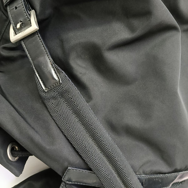 Re-Nylon Medium Nylon Black