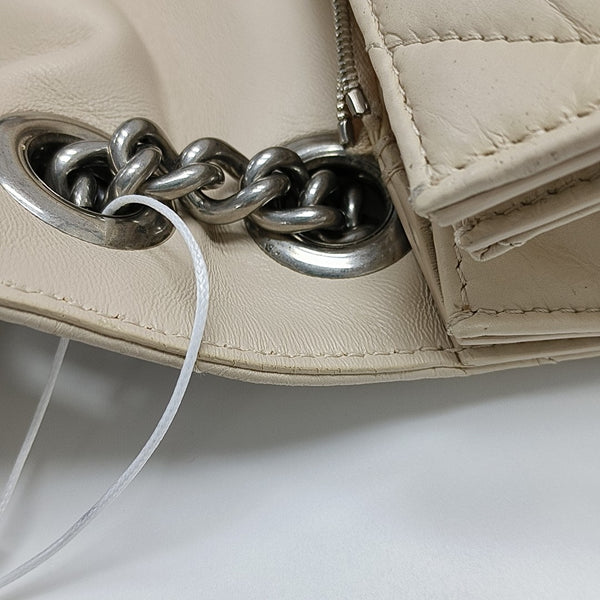Crush Medium Quilted Calfskin Beige