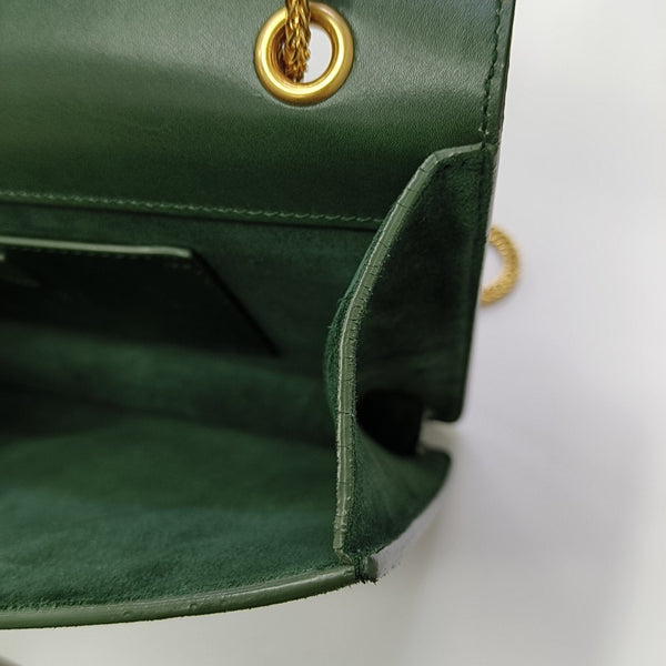 VINTAGE BETTY Suede Green
