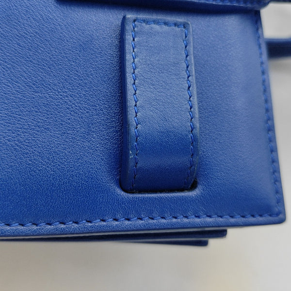 SAC DE JOUR Nano Calfskin Blue