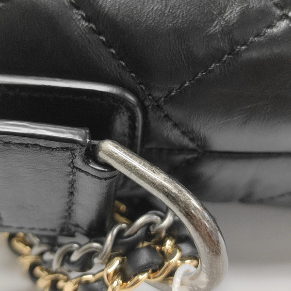GABRIELLE Small Quilted Calfskin Black