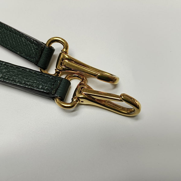 The Banner Medium Calfskin Green