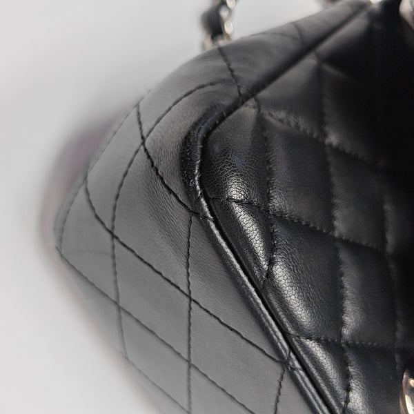 CLASSIC FLAP Mini Quilted Lambskin Black