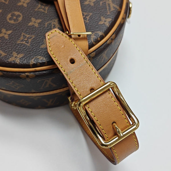 BOITE CHAPEAU PM Monogram Coated Canvas Brown