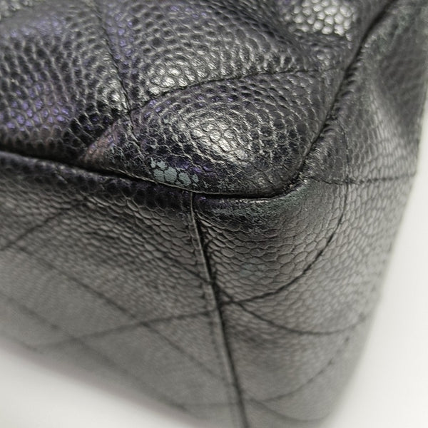 CLASSIC FLAP Maxi Quilted Grained Calfskin Black