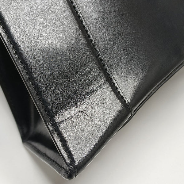 Hourglass S Calfskin Black