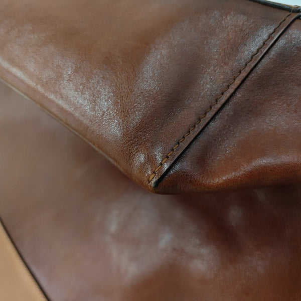 Pocket Medium Calfskin Brown