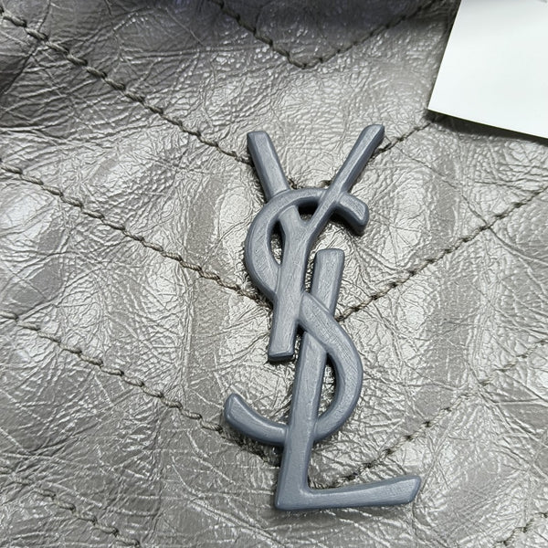 NIKI Medium Chevron Calfskin Gray