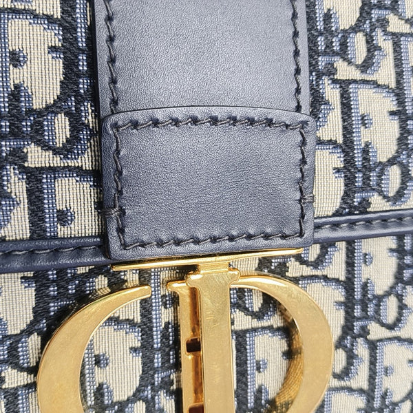 30 Montaigne Oblique Canvas Blue
