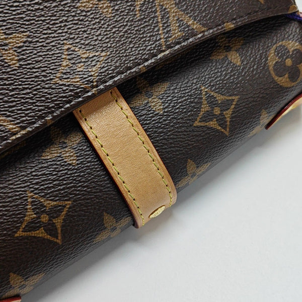 SAUMUR BB Monogram Coated Canvas Brown