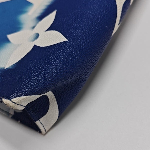 TOILET POCKET 26 Monogram Coated Canvas Blue